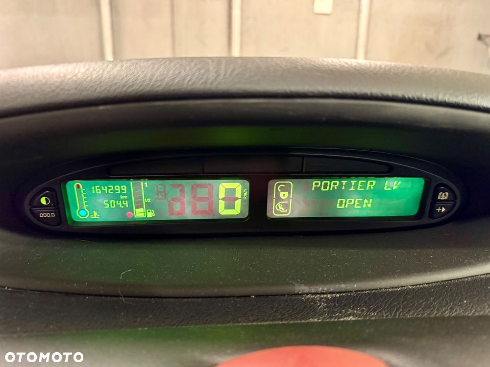 Citroën Xsara Picasso - 22