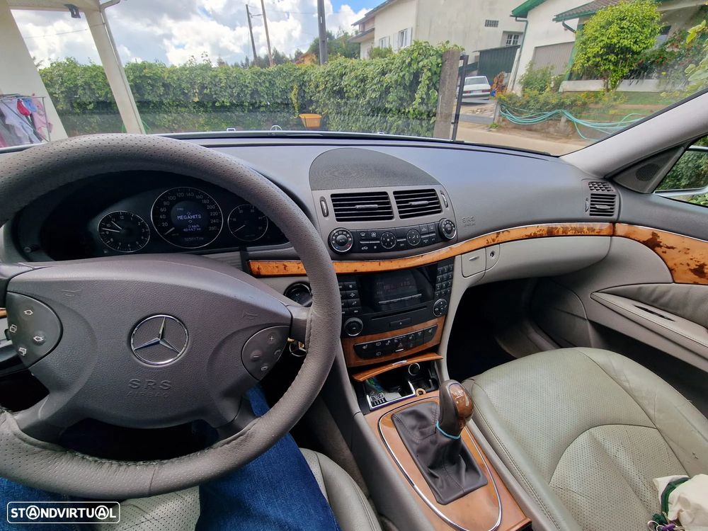 Mercedes-Benz E 220 CDi Elegance - 29