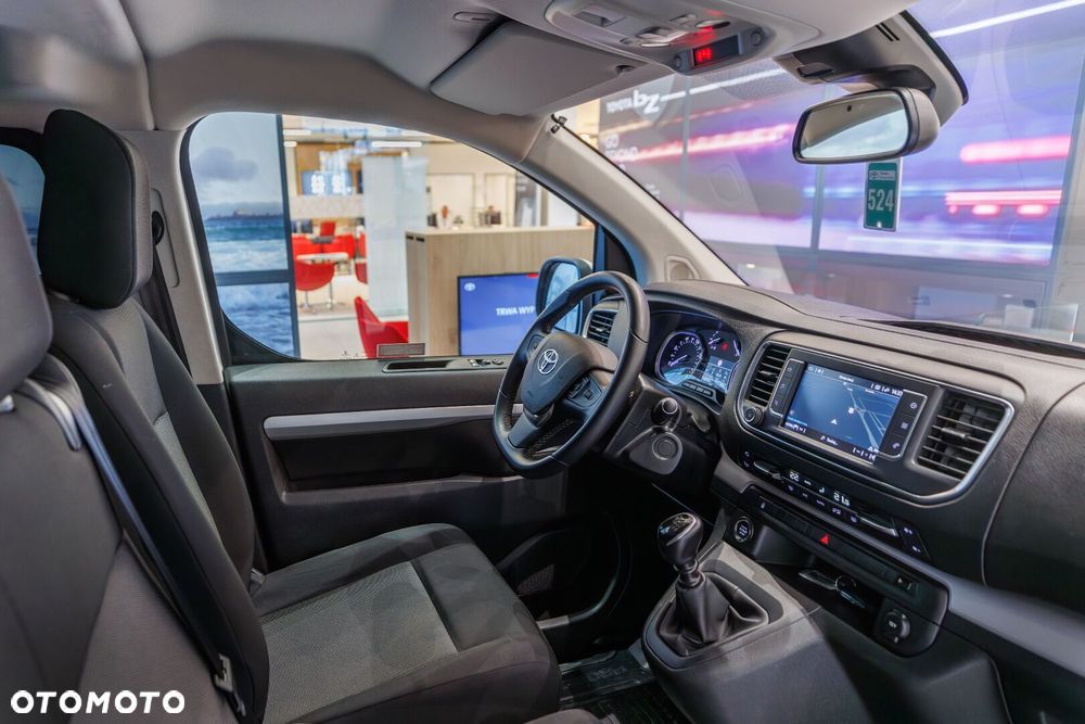 Toyota Proace Verso - 31