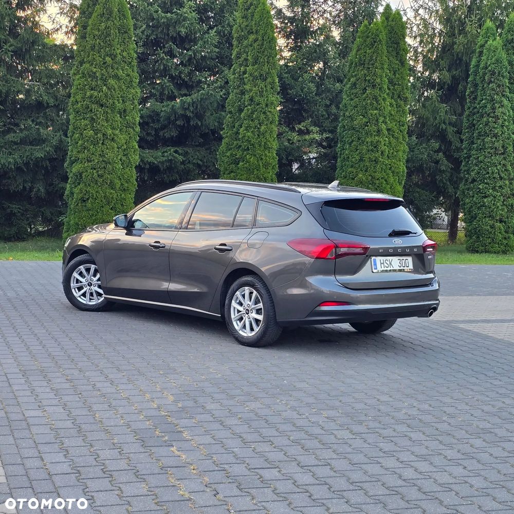Ford Focus SW 1.0 EcoBoost Hybrid TITANIUM X - 12