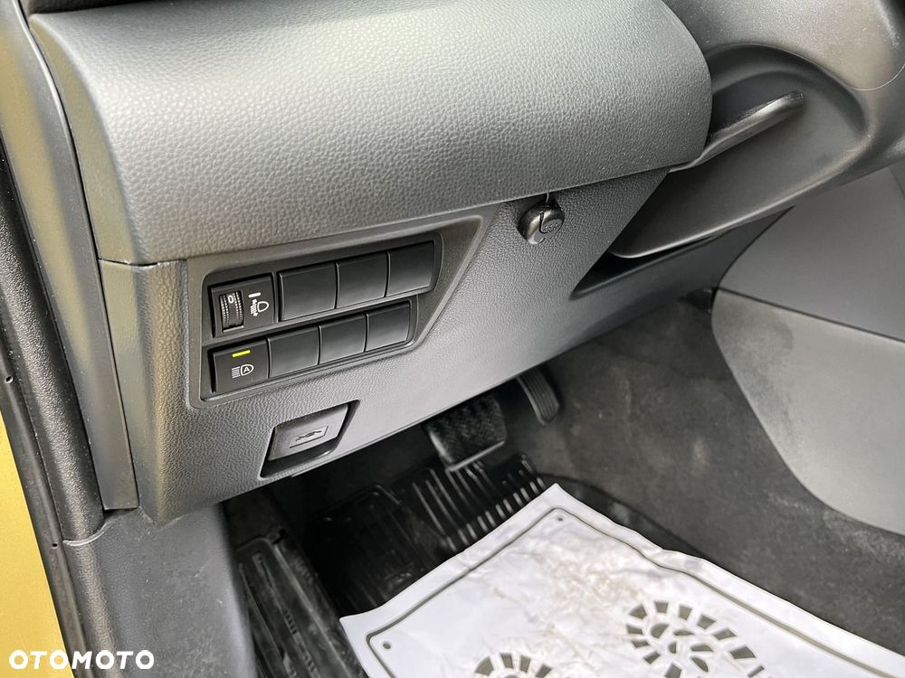 Toyota Yaris Cross Hybrid 1.5 Comfort - 25