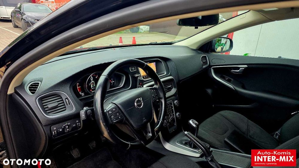 Volvo V40 - 29