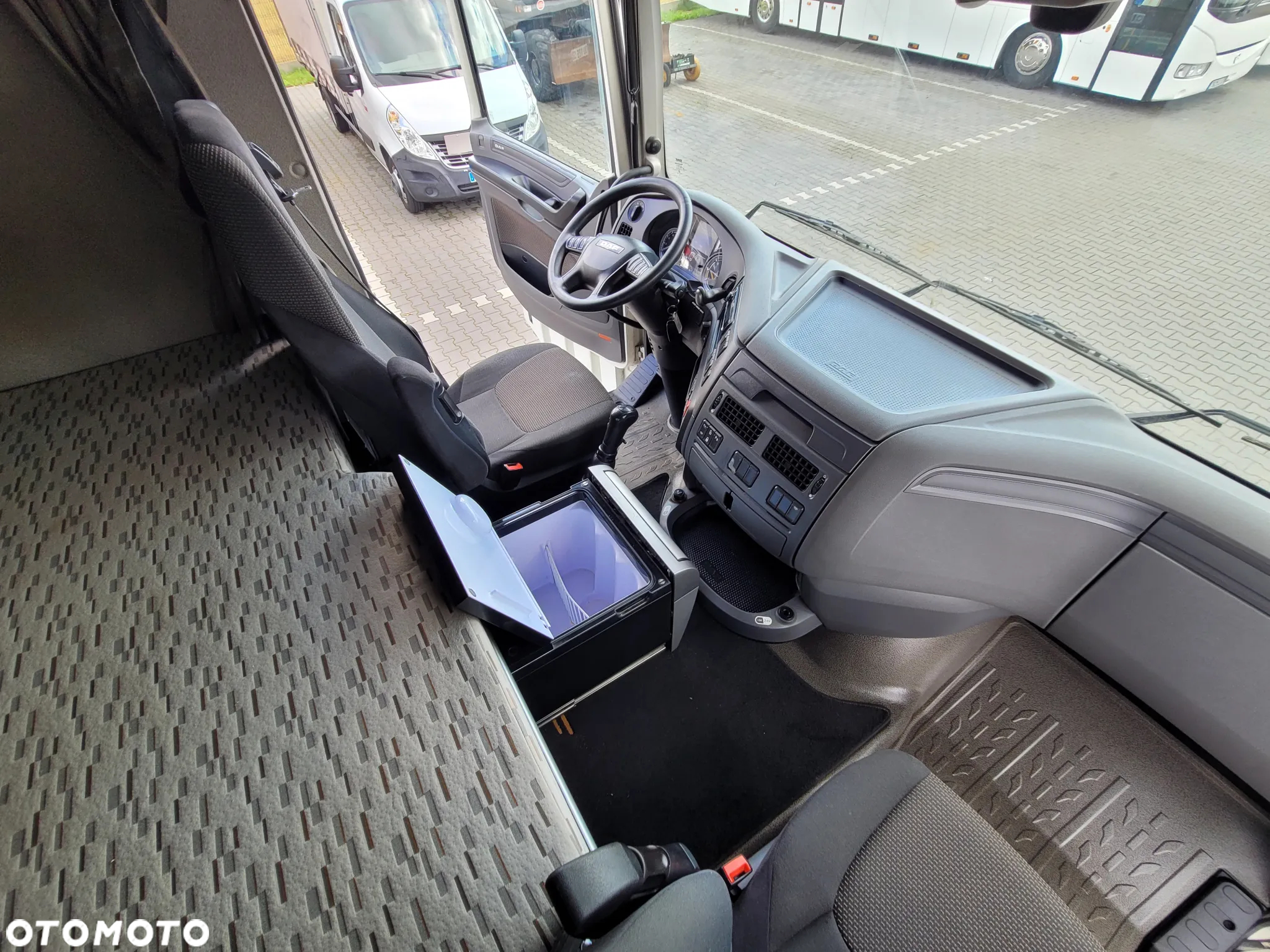 DAF XF510 SPACE CAB / SPROWADZONY Z FRANCJI/ MANUAL / RETARDER / EURO 6 - 22