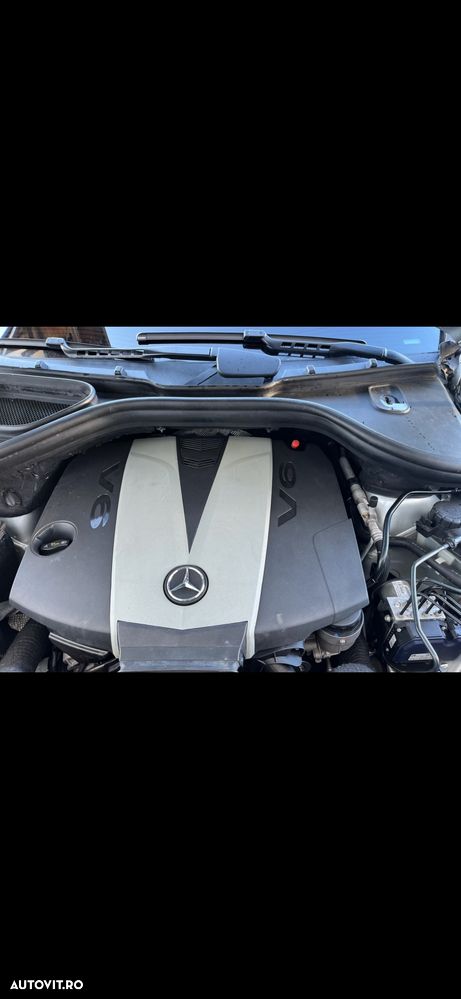 Mercedes-Benz ML - 12