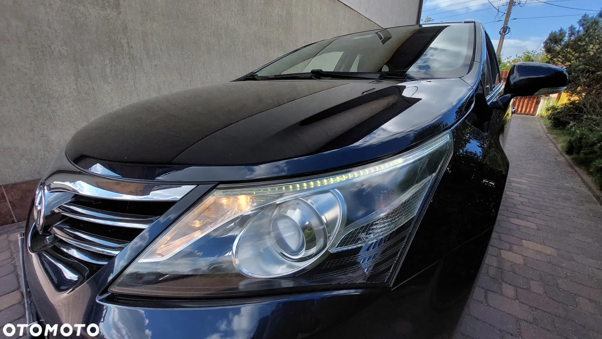Toyota Avensis 1.8 Sol plus NAVI - 3