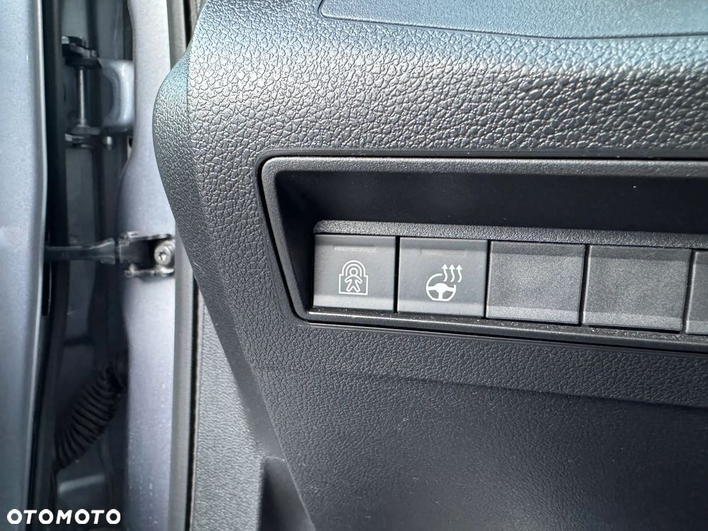 Toyota Proace City Verso 1.5 D-4D Family - 23
