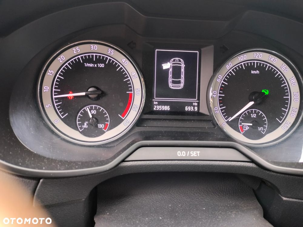 Skoda Octavia 2.0 TDI Style DSG - 13