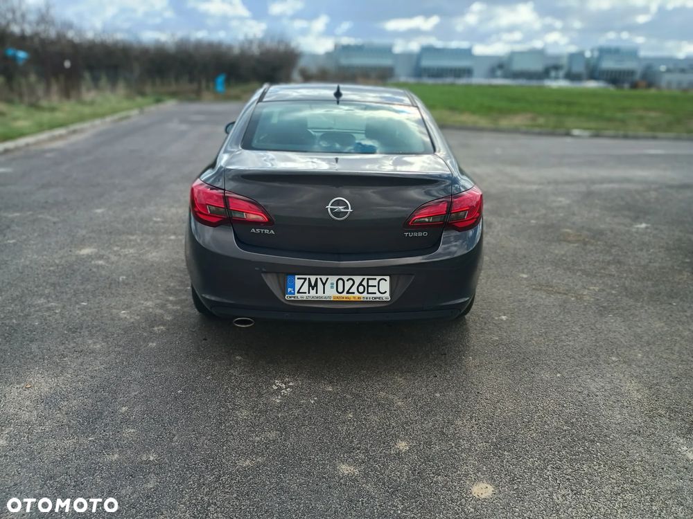 Opel Astra 1.4 T Enjoy - 3