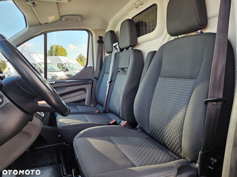 Ford transit-custom L2H1 *59900zł NETTO* 2.0TdCi/170KM automat - 24