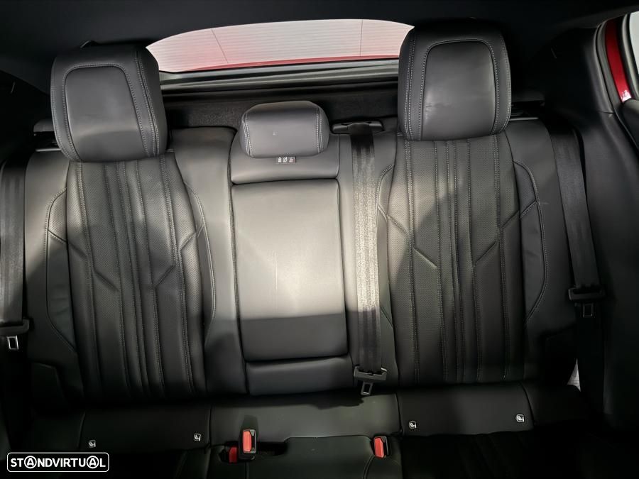 Peugeot 408 1.6 Hybrid GT e-EAT8 — fotografia 27