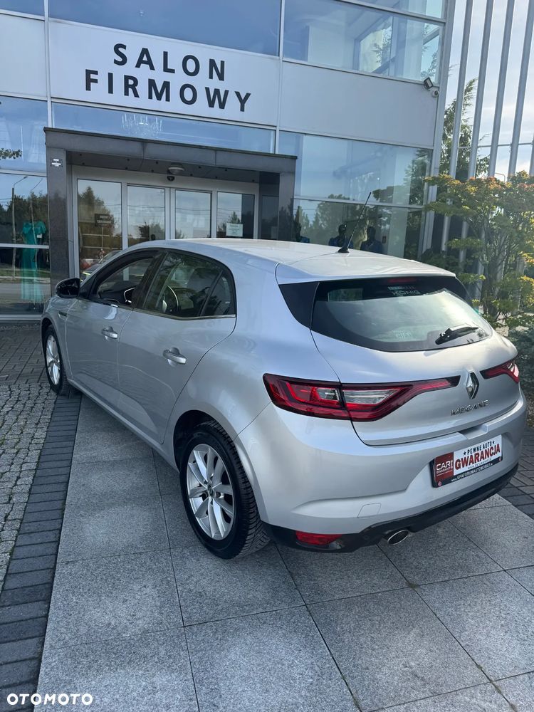 Renault Megane ENERGY TCe 100 EXPERIENCE - 23