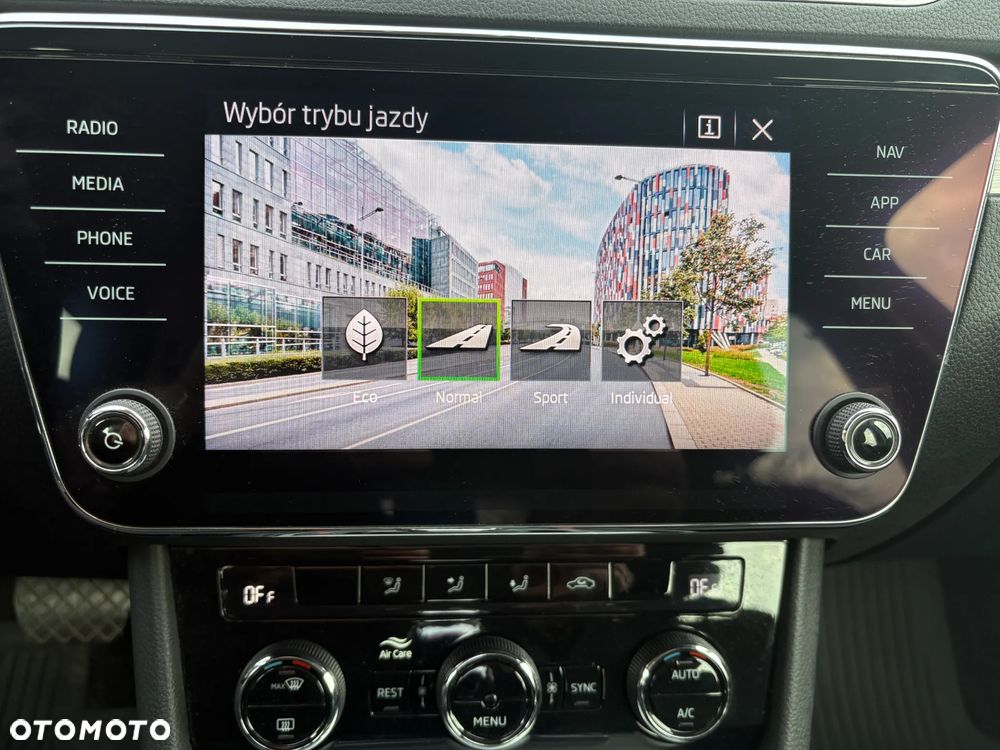 Skoda Superb - 18