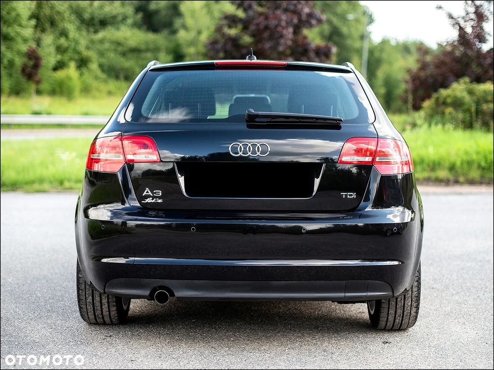 Audi A3 Sportback - 4