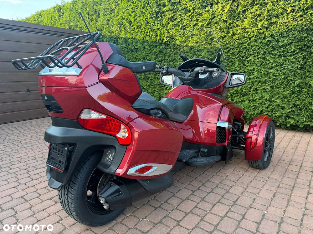 Can-Am Spyder - 4