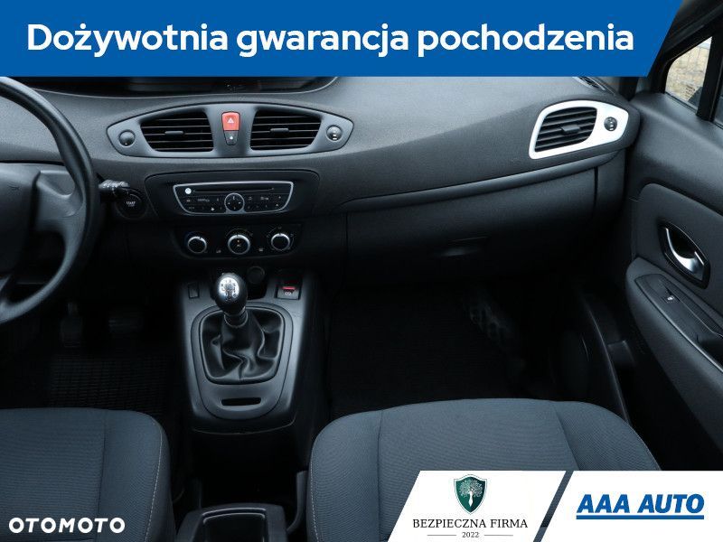 Renault Scenic - 10