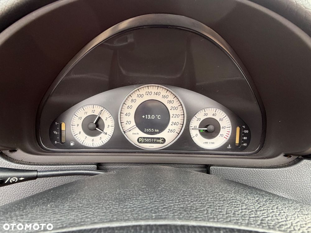 Mercedes-Benz CLK Cabrio 200 Kompressor Automatik Avantgarde - 24