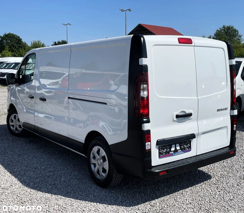Renault Trafic - 11