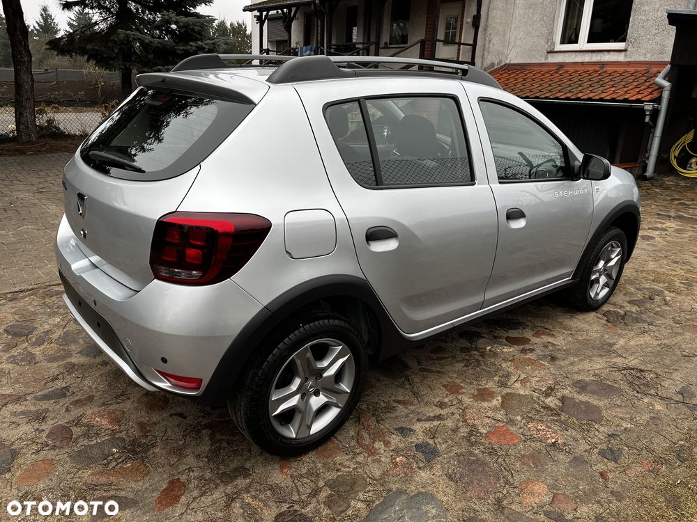 Dacia Sandero Stepway TCe 90 Prestige - 4