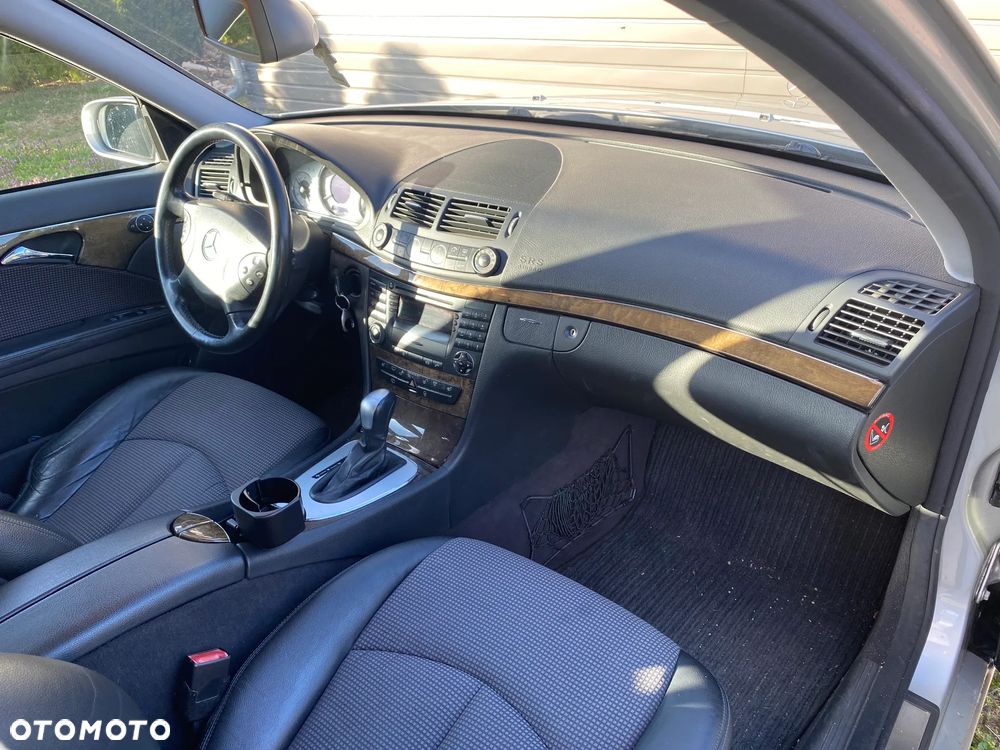 Mercedes-Benz Klasa E 280 CDI Avantgarde DPF - 4