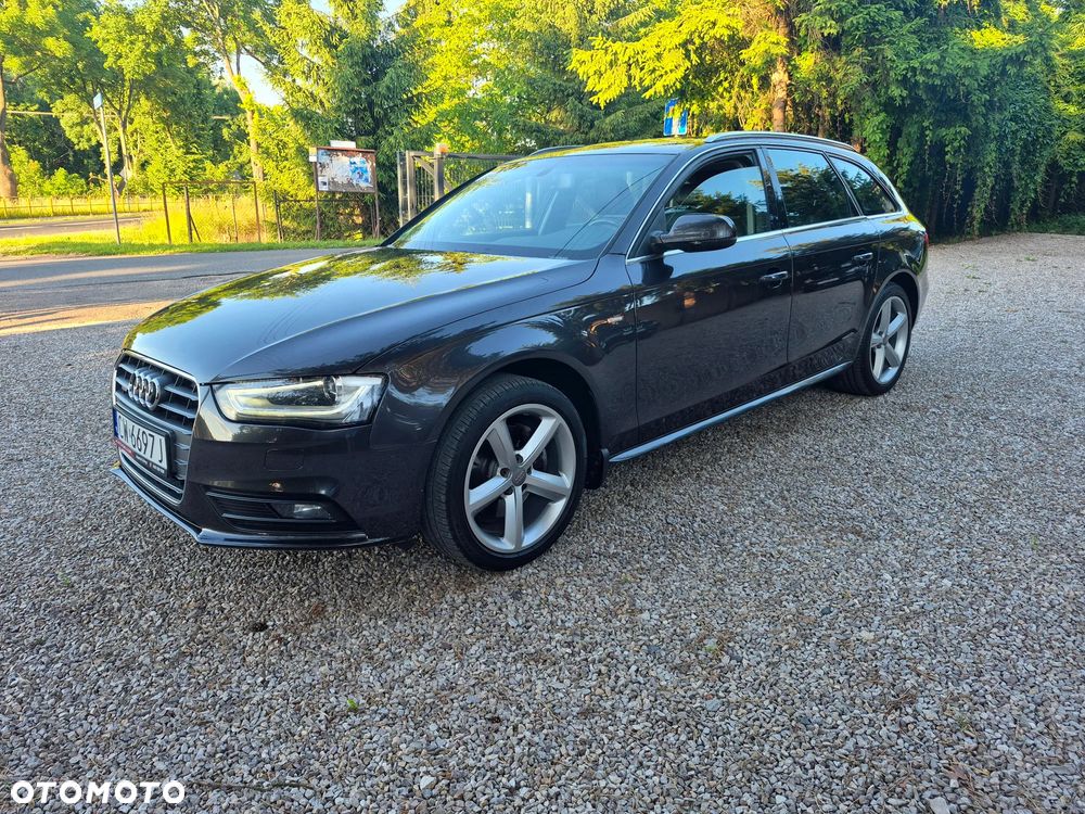 Audi A4 Avant 2.0 TDI DPF quattro S line Sportpaket - 2