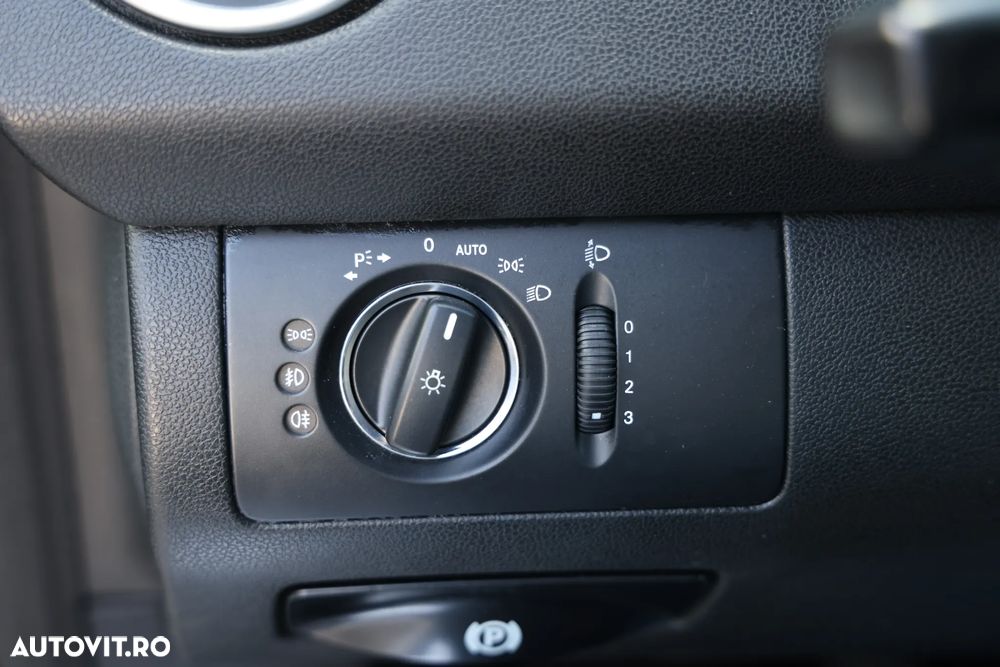 Mercedes-Benz ML - 27