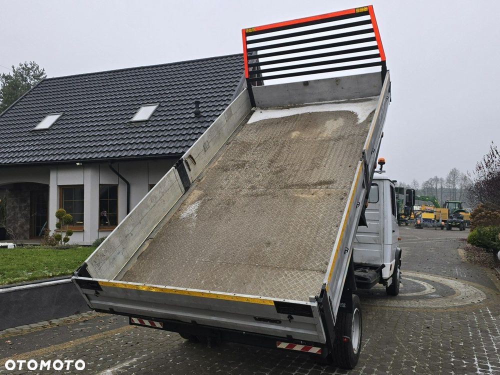 Mercedes-Benz VARIO 815 - 6