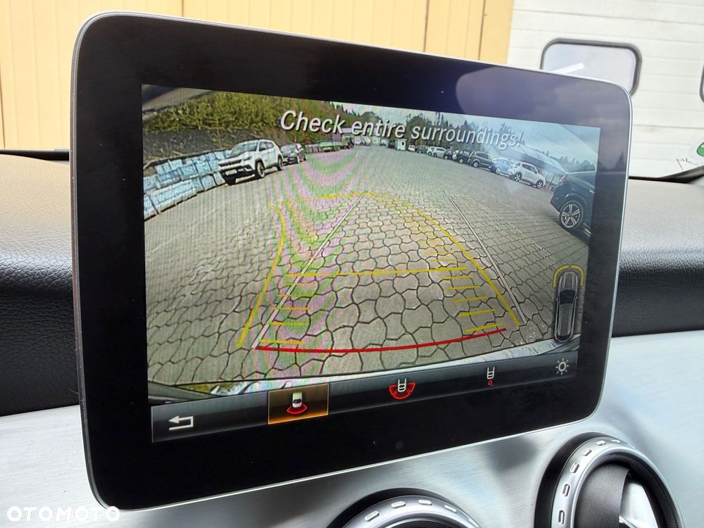 Mercedes-Benz GLA 250 7G-DCT SCORE - 20