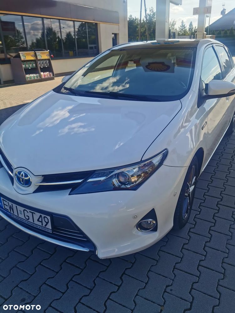 Toyota Auris - 1