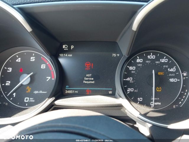 Alfa Romeo Giulia - 10