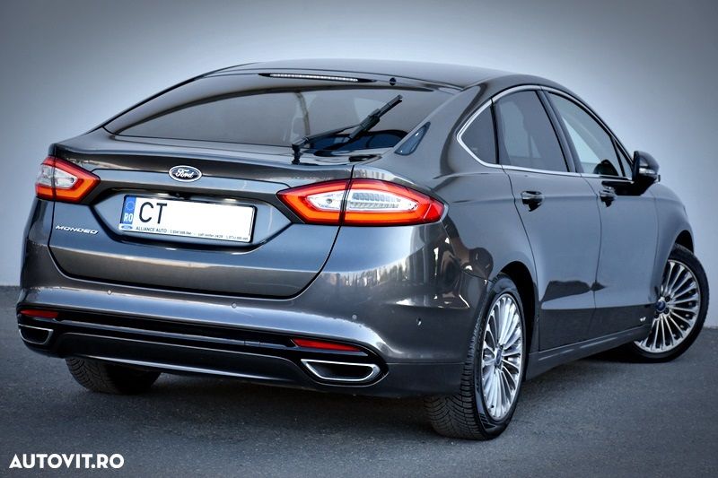 Ford Mondeo 2.0 TDCi Powershift AWD Business - 11