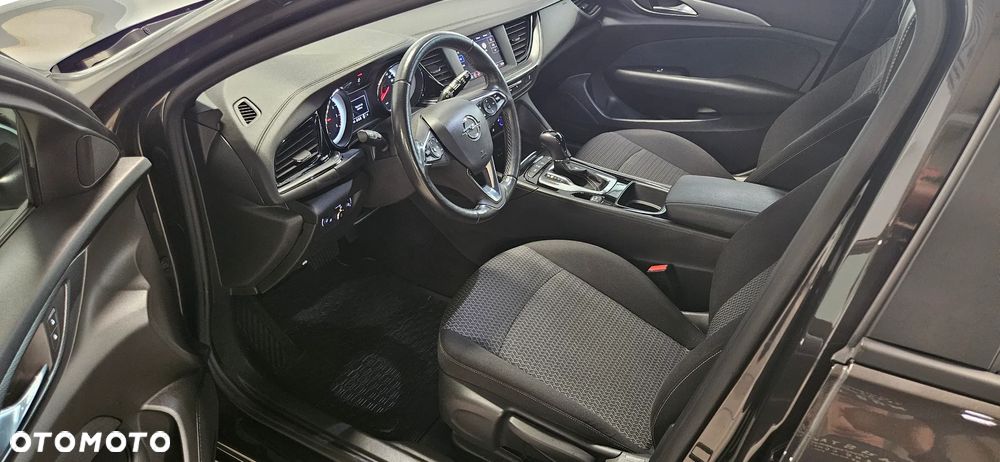 Opel Insignia 2.0 T Edition S&S - 8