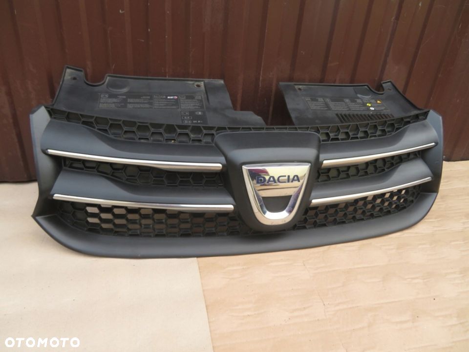 ATRAPA GRILL DACIA SANDERO LOGAN II CHROM KRAKÓW - 3