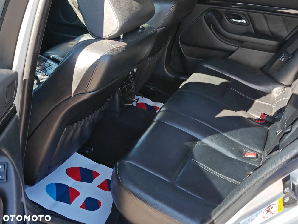 BMW Seria 5 - 12