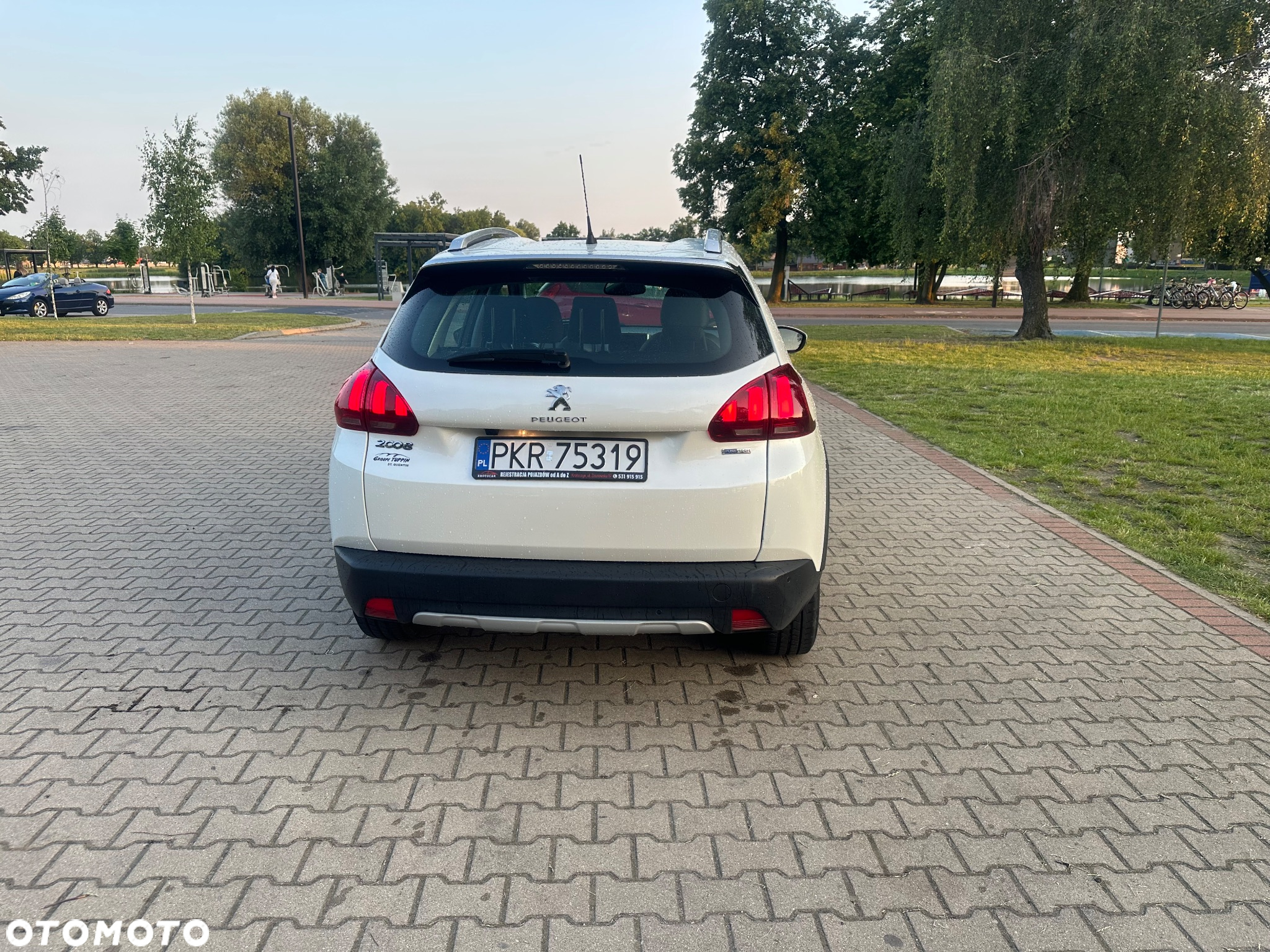 Peugeot 2008 PureTech 82 Allure - 6