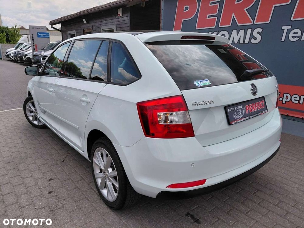 Skoda RAPID - 6