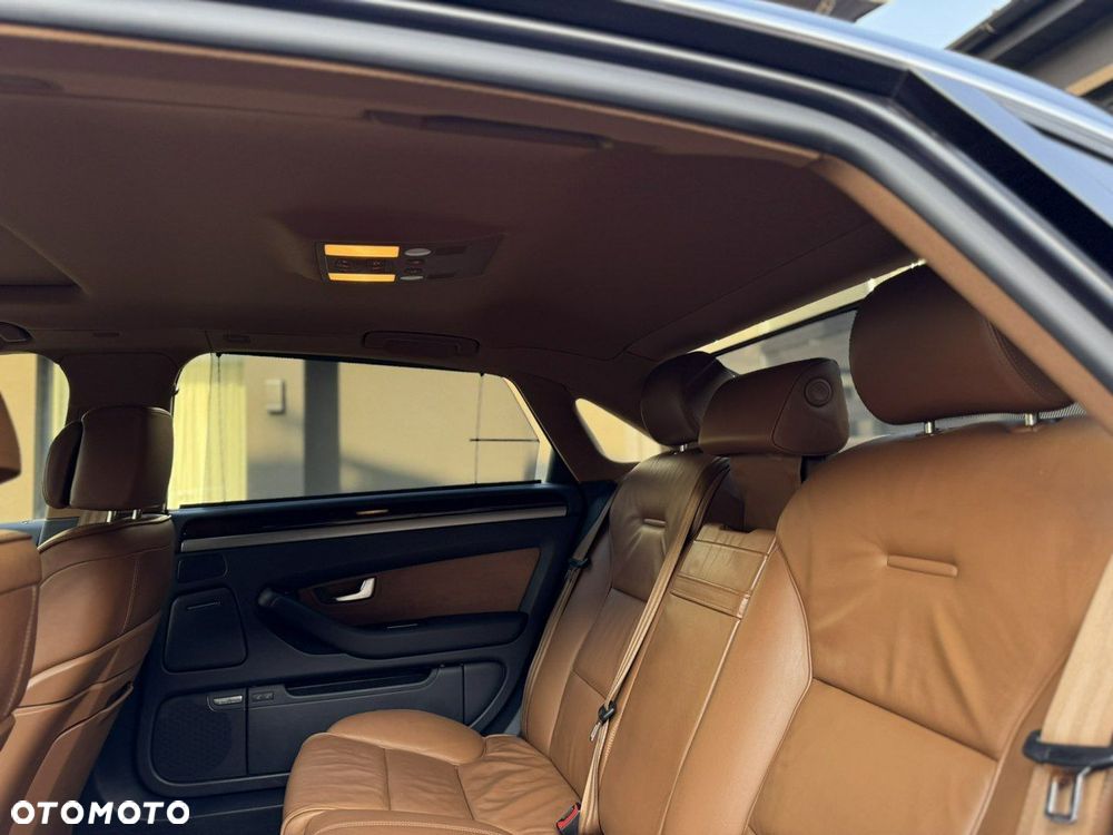 Audi A8 - 17