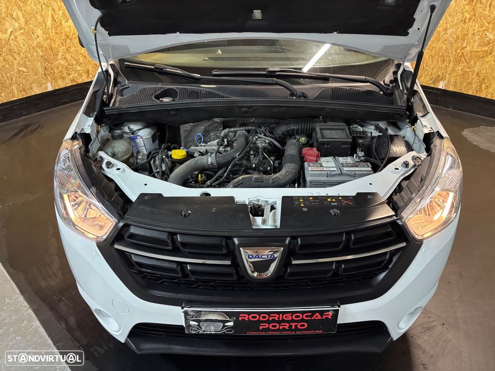Dacia Lodgy 1.2 TCe Confort 7L - 27