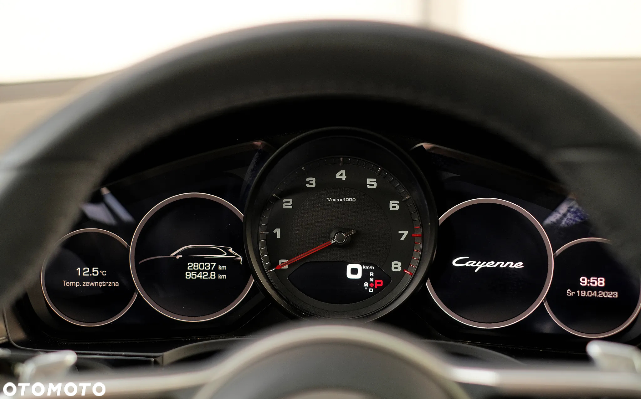 Porsche Cayenne - 22