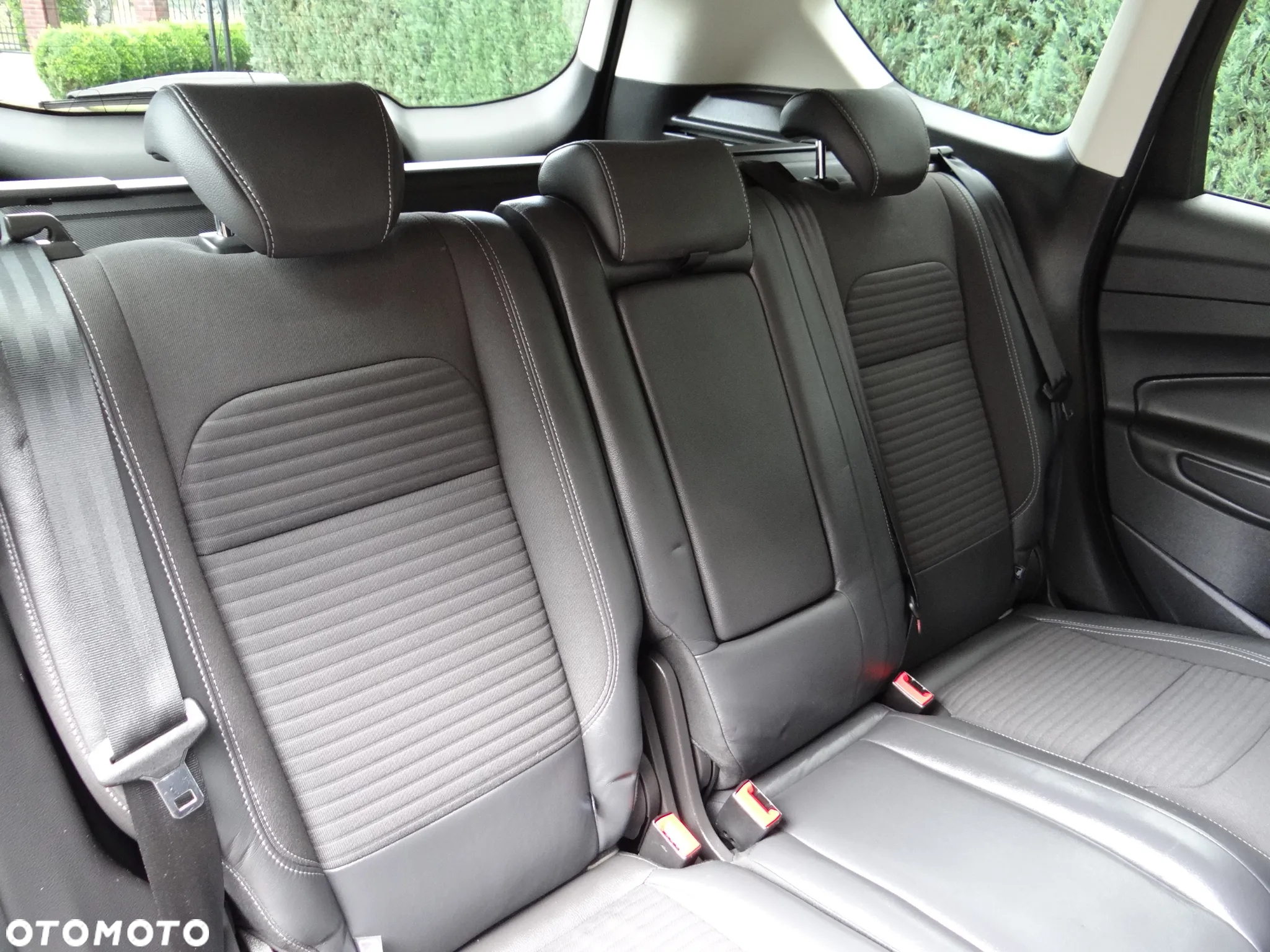 Ford Kuga 1.5 EcoBoost 2x4 Titanium - 11