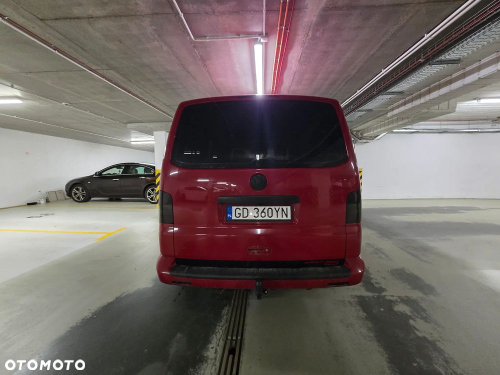 Volkswagen Caravelle L1 Mixt - 3