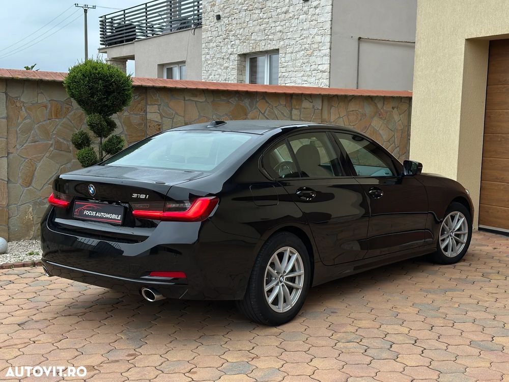 BMW Seria 3 318i AT - 6