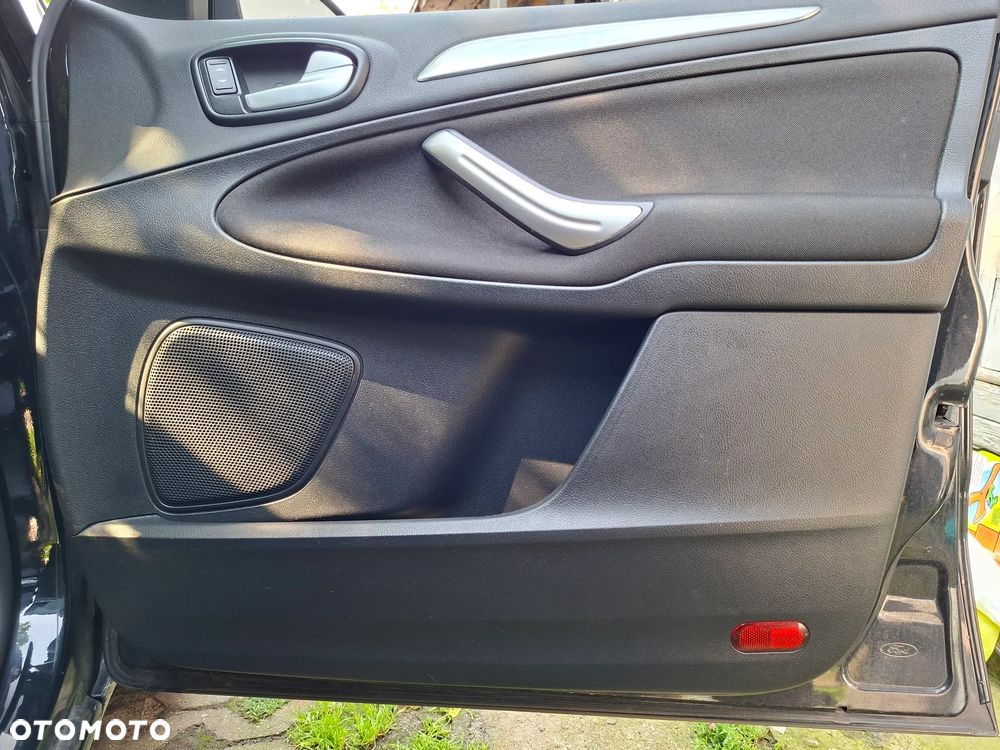 Ford S-Max 2.0 TDCi DPF Titanium - 21
