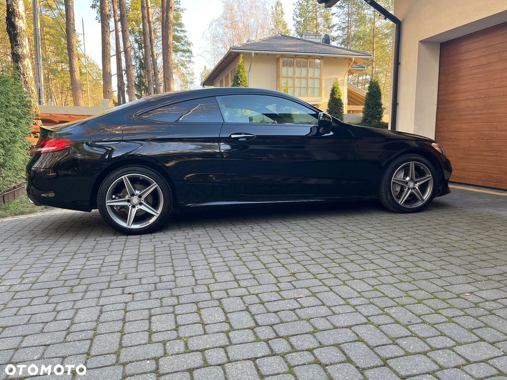 Mercedes-Benz Klasa C 300 Coupe 7G-TRONIC AMG Line - 4