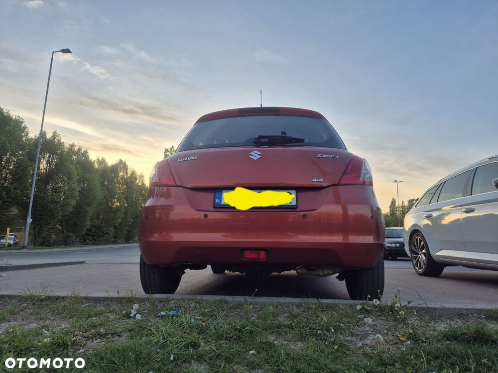 Suzuki Swift - 2