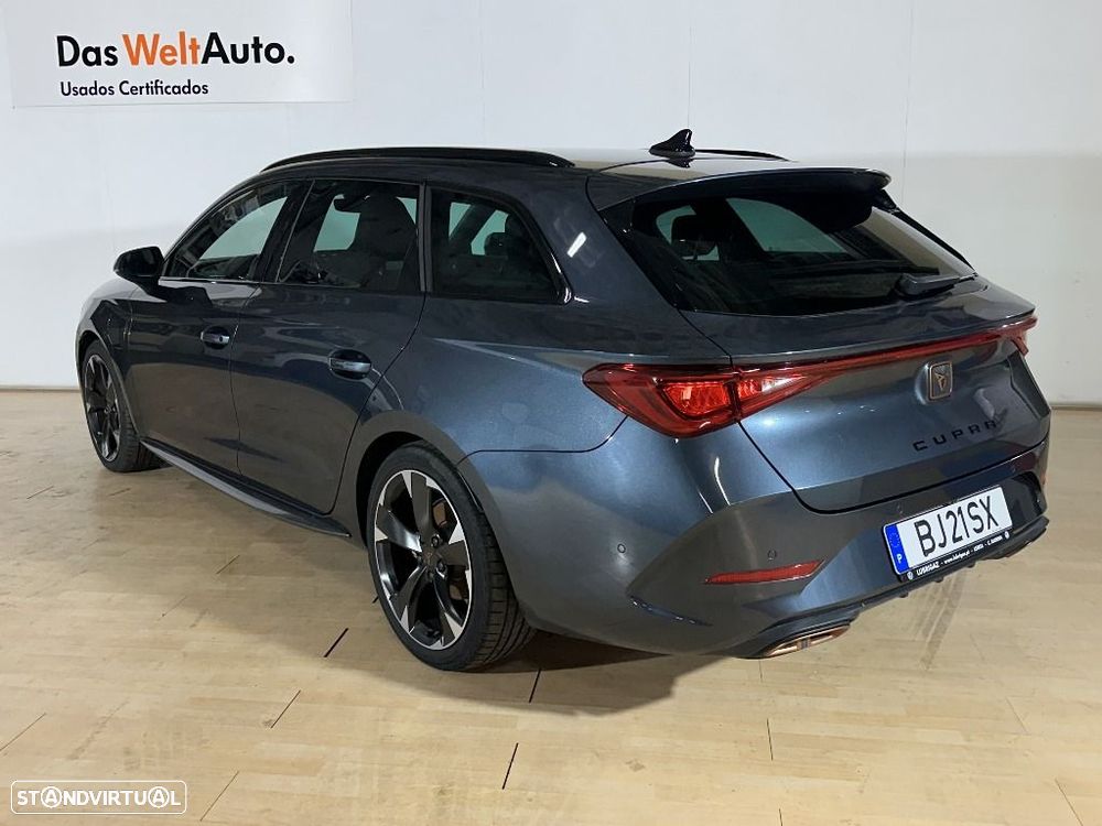 Cupra Leon ST 1.4 e-Hybrid MID DSG - 2