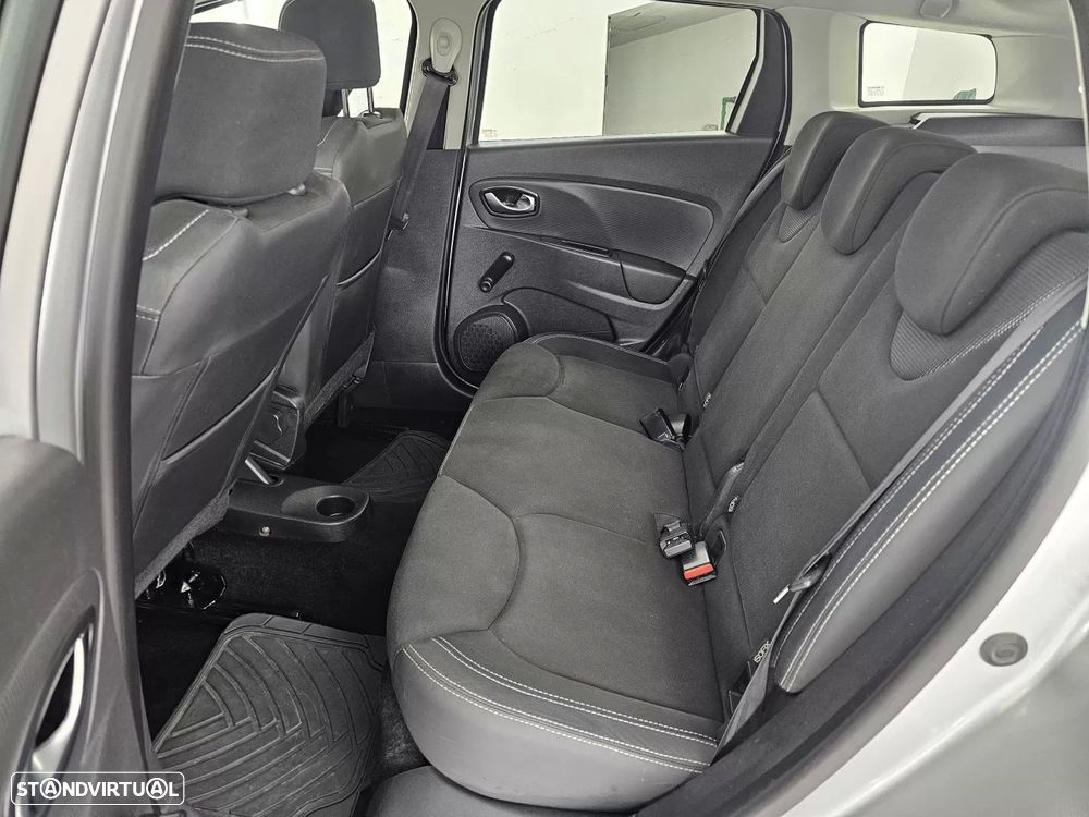 Renault Clio Sport Tourer 1.5 dCi Limited - 22
