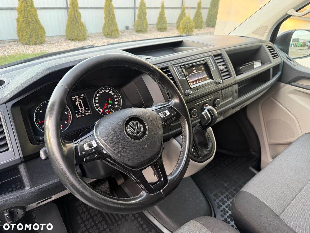 Volkswagen Transporter - 15
