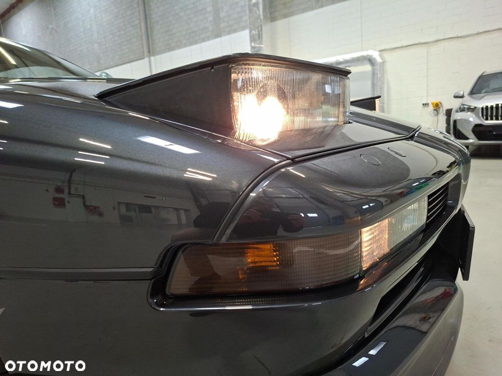 BMW Seria 8 - 20