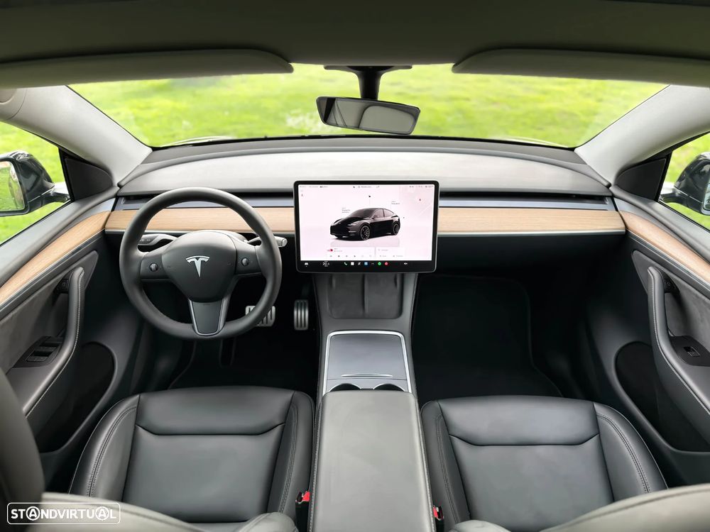Tesla Model Y Performance Tração Integral - 16