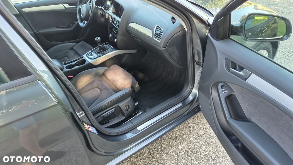 Audi A4 Avant 2.0 TDI DPF clean diesel Attraction - 23